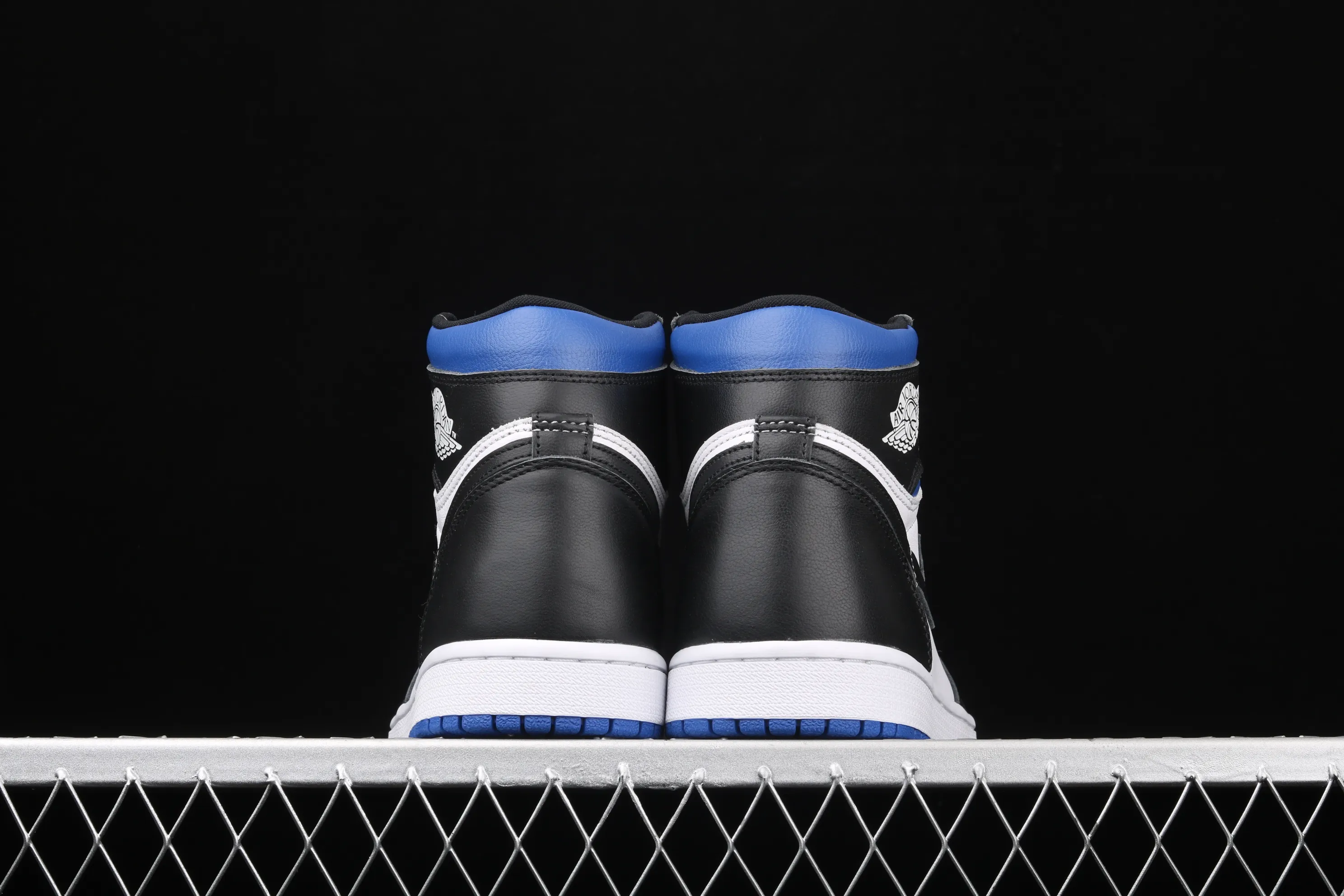 All categories Air Jordan Jordan series basketball shoes Air Jordan 1 High X version Air Jordan 1 Hi 85 AJ1 Joe 1 new black and blue high-top basketball shoes 555088-041